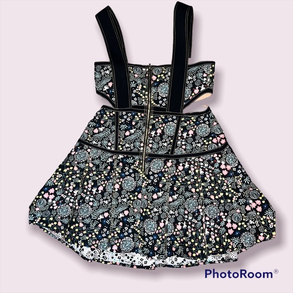 Hailee C Floral Jacquard Mini Dress - Picture 4 of 11